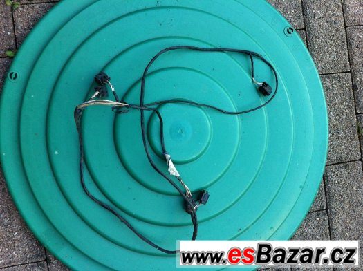 kabel-vedeni-zadnich-parkovacich-senzoru-vel-satis-velsatis