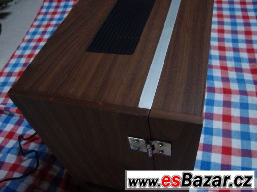 kotoučový magnetofon Akai kotoučový magnetofon Akai