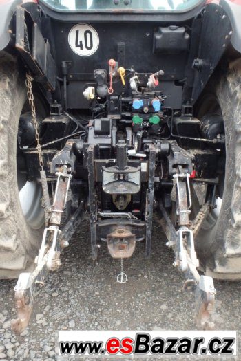 Kolový traktor Case IH
