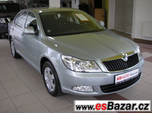 Octavia 1,6 Cr 77kW Elegance MAX + sport - jen 43 000km