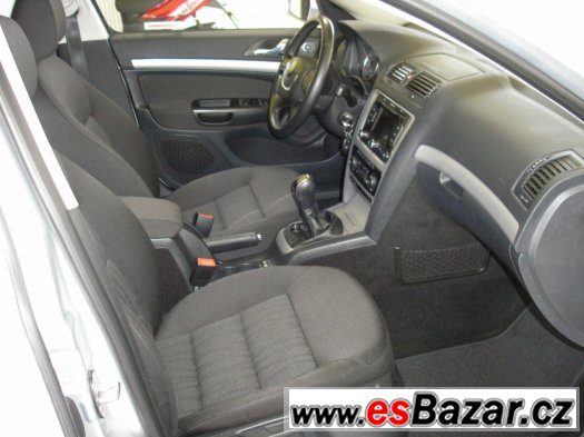 Octavia Kombi 2,0Cr 103kW ELEG. nez.TOP+NAVIGACE