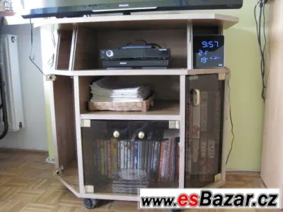 TELEVIZNÍ STOLEK za 999,-kč