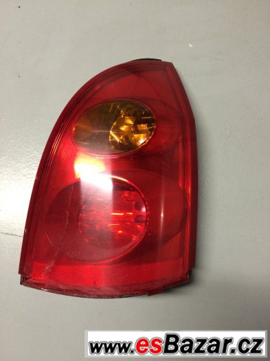 Pravé zadní světlo Nissan Primera P12