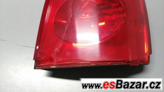 Pravé zadní světlo Nissan Primera P12 Pravé zadní světlo Nissan Primera P12