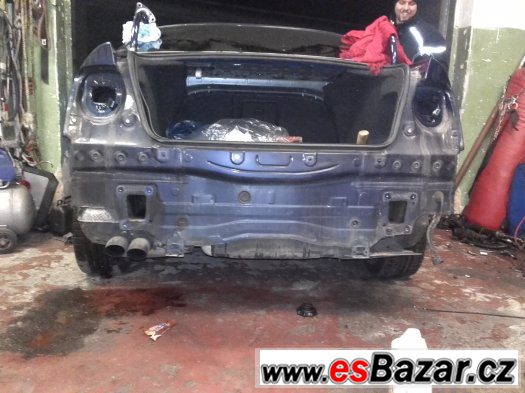 víko kufru dveře kufru vw passat 3c B6 sedan víko kufru dveře kufru vw passat 3c B6 sedan