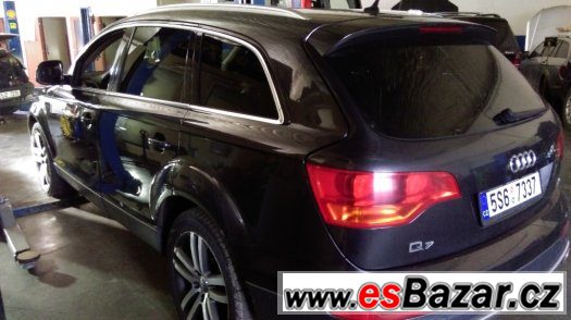 audi-q7-4-2-fsi-koupeno-v-cr-prvni-majitel-koupeno-v-cr