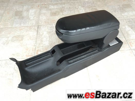 prodam-cernou-kozenou-loketku-passat-b5