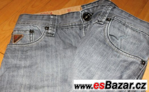 DŽÍNY Cropp Denim vel.32/34 jako nové