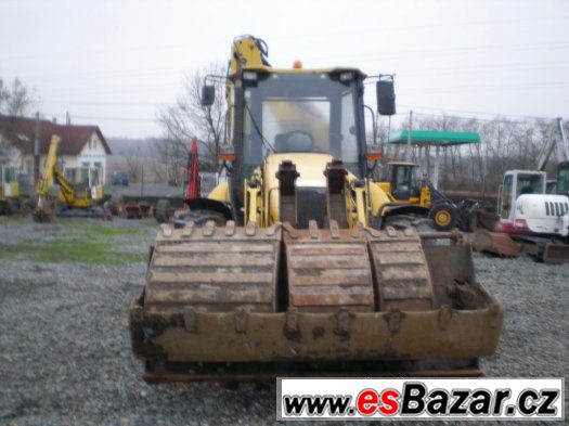 KOMATSU WB93S