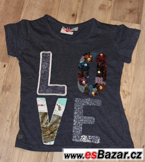 Dívčí TRIKO zn.Lee Cooper vel. 6-7 let