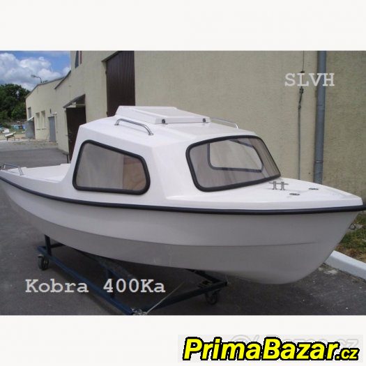 Motorový člun Kobra 400   SLVH