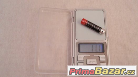 Kapesní digitalní váha přenosna 0.1g / 500g +3 baterie, nova Kapesní digitalní váha přenosna 0.1g / 500g +3 baterie, nova