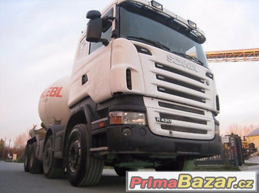 Scania R 420. 9 m³Liebherr 8x4