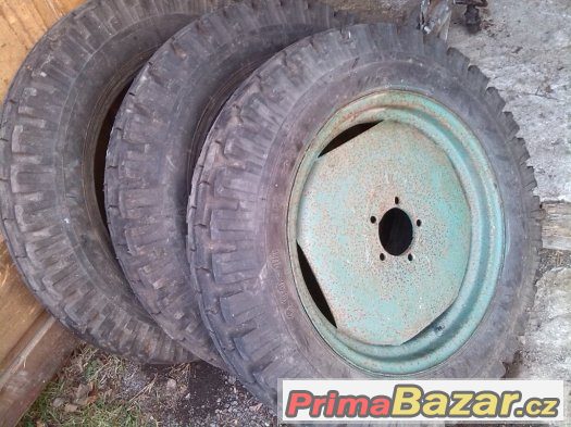 Traktorové pneu