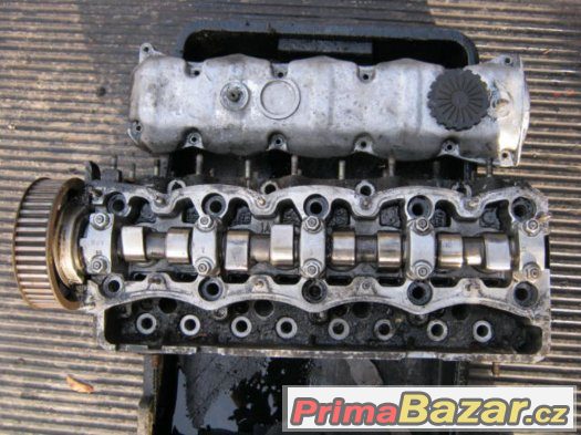 prodám hlavu motoru renault master 2,8dti prodám hlavu motoru renault master 2,8dti