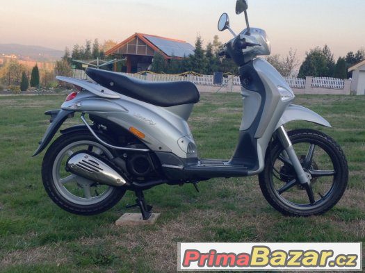 piaggio liberty 125