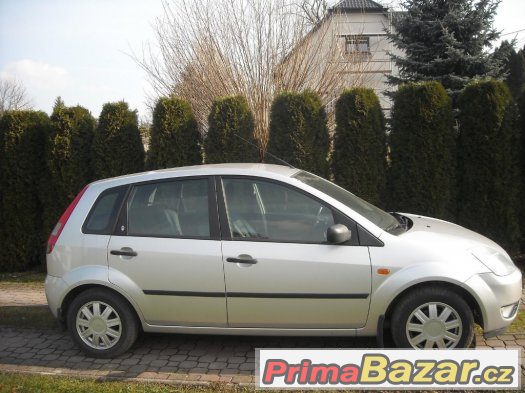 ZLEVNĚNO Ford Fiesta R.v.2005 1.25i GHIA,5DV,PLNÁ VÝBAVA