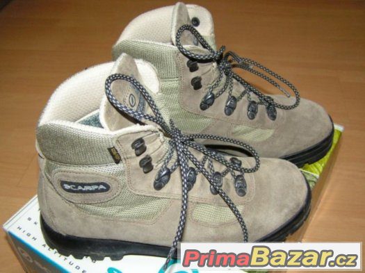 Trekingové boty zn. Scarpa s membránou GORE-TEX vel. 38,5