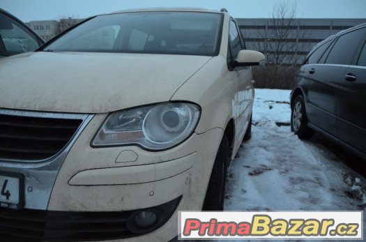 vw Touran 1,9tdi 77kw, rv. 2008 max výbava