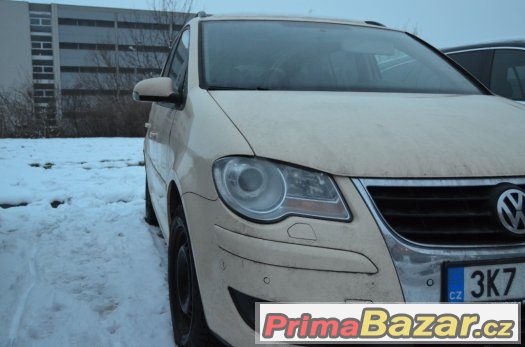 vw Touran 1,9tdi 77kw, rv. 2008 max výbava