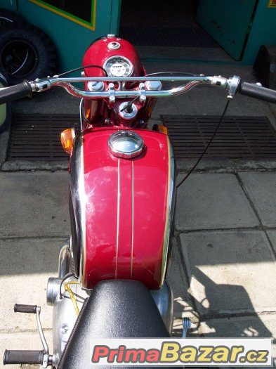 Jawa 350 Californian