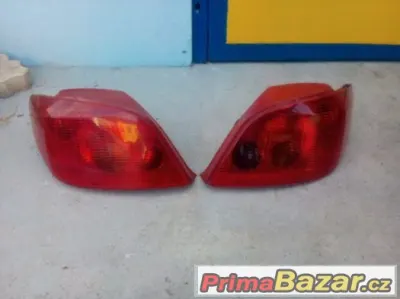 Prodám zadní světla na Peugeot 307