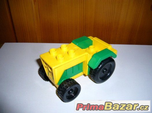 Lego duplo traktůrek