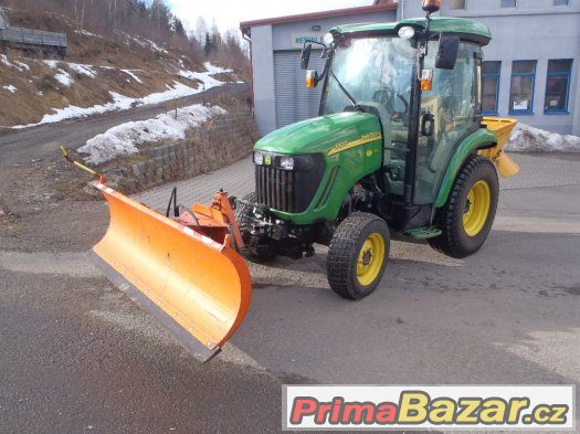 Prodám John Deere 3320 4x4