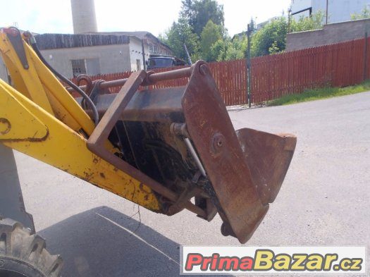 Prodám traktorbagr MF 8602 Prodám traktorbagr MF 8602