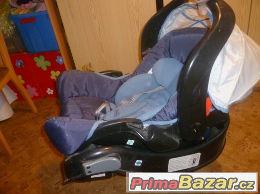 Autosedačka Graco 0-11kg tmavě modrá, vložná taška Graco