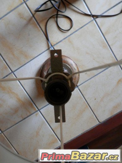 Starožitná lampička dřevěná Starožitná lampička dřevěná