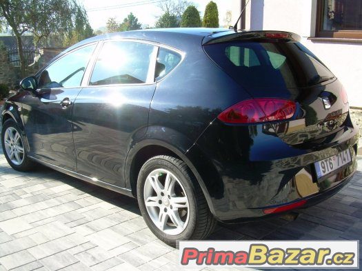 Seat Leon, 1.6TDi, 77kW, černý krasavec, vynikající stav