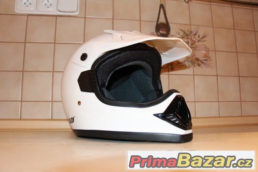 Nová Motocrossová helma