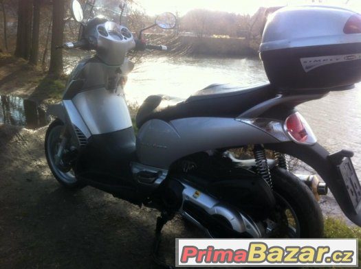 Aprilia scarabeo light 400i.e