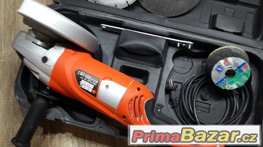 Black & Decker úhlová bruska KG2000K