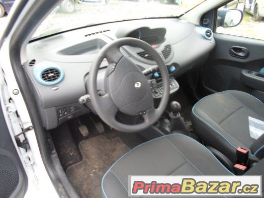 Renault Twingo 1,2i 55kW - rok 2012, najeto 23 000 km