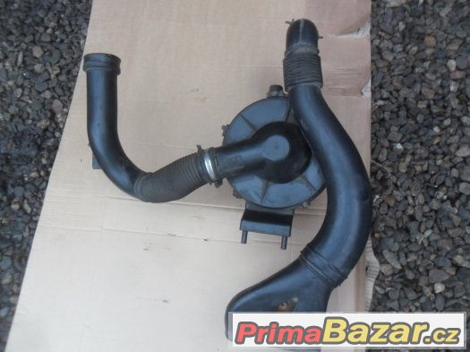 Peugeot 306 prodám airbox, nádoba na vzduchový filtr