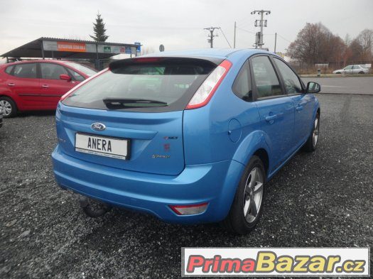 Ford Focus 1.6 i Trend 1.Majitel, ČR