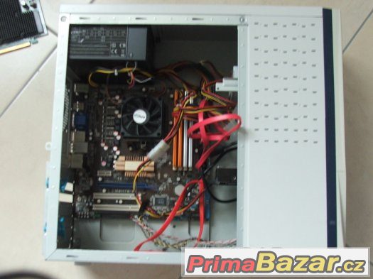 PC Athlon X2 2,5GHz, HDMI, e-sata