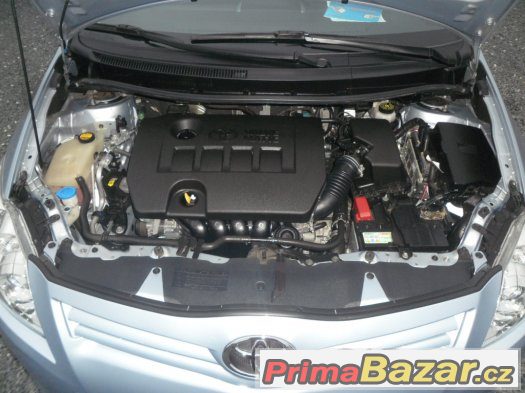 Toyota Auris 1,6 16V 97kW, ČR, 1.Majitel Toyota Auris 1,6 16V 97kW, ČR, 1.Majitel
