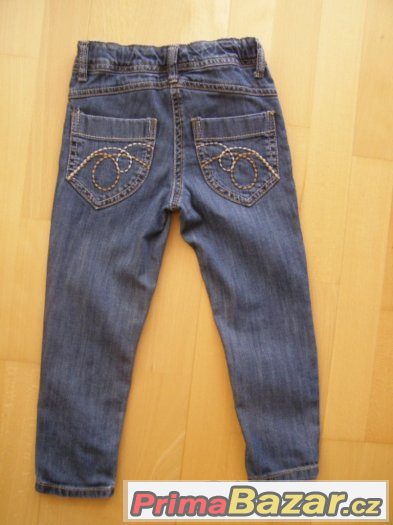 Skinny / úzké rifličky NEXT - vel. 104 Skinny / úzké rifličky NEXT - vel. 104