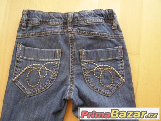Skinny / úzké rifličky NEXT - vel. 104 Skinny / úzké rifličky NEXT - vel. 104