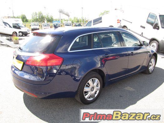 Insignia 1.8 16V Sports Insignia 1.8 16V Sports