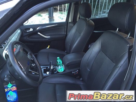 Ford S-Max 2,0tdci r.v 2011