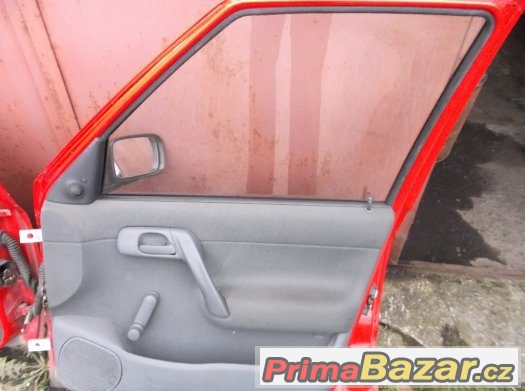 Prodám dveře ,kola na Felicii 1.3 a další díly Prodám dveře ,kola na Felicii 1.3 a další díly