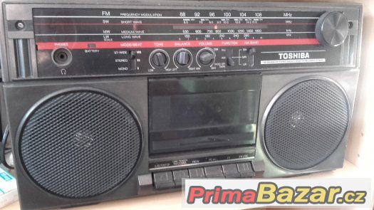 TOSHIBA RT 6015, radiomagnetofon 1985
