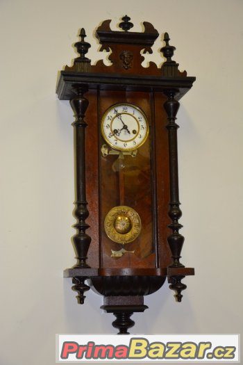 Starožitné řezbované hodiny Gustav Becker-r1911