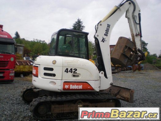 BOBCAT 442