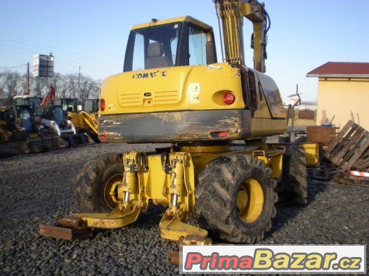 KOMATSU PW110