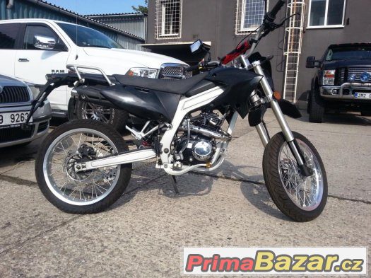 NOVÝ MOTARD 50 XMOTOS